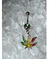 piercing nombril cannabis strass vert bijou pendantif feuille rouge jaune vert weed joint marijuana