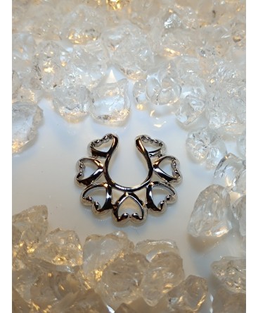 faux piercing téton multiples coeur