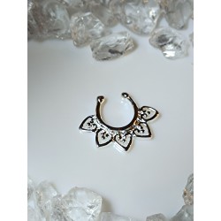 Piercing septum faux