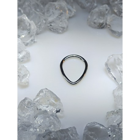 Piercing anneau clickers nez stud oreille lobe conch bijou septum narine ovale helix daith septum